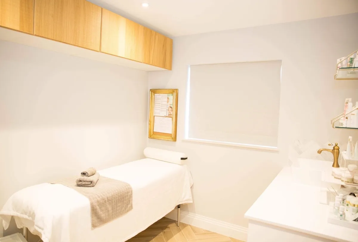 Salon - Farnham interior design